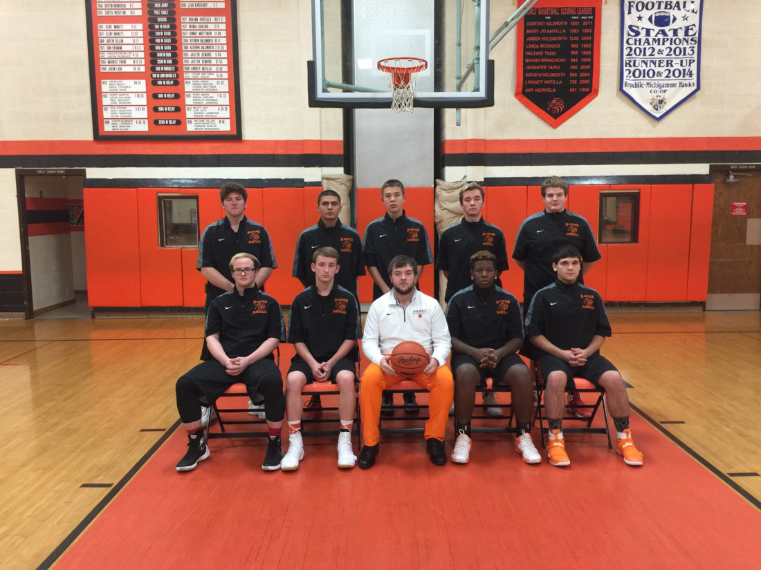 RepublicMichigamme High School boys basketball team built on speed